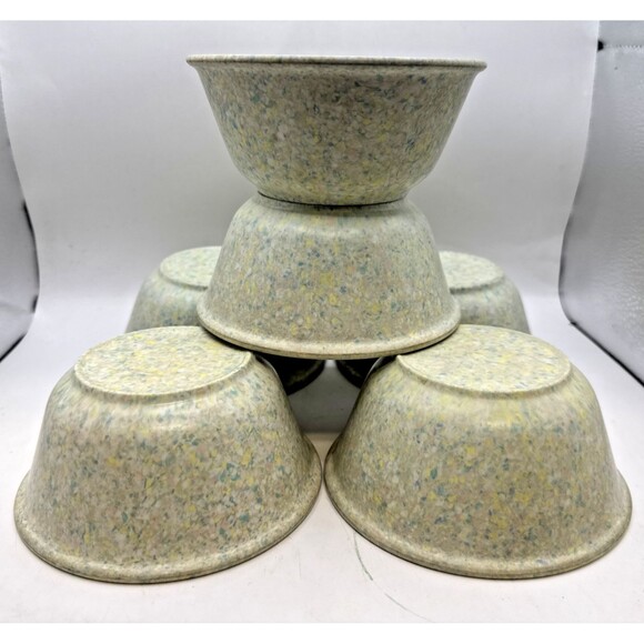 set of 6 Vintage MCM Confetti Melamine Melmac  5 inch Plastic's INC St. Paul - Picture 1 of 3